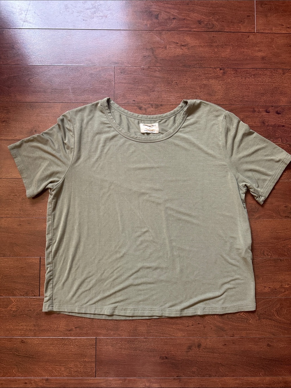 Women's Jackson Rowe Olive Green Short Sleeve Tee